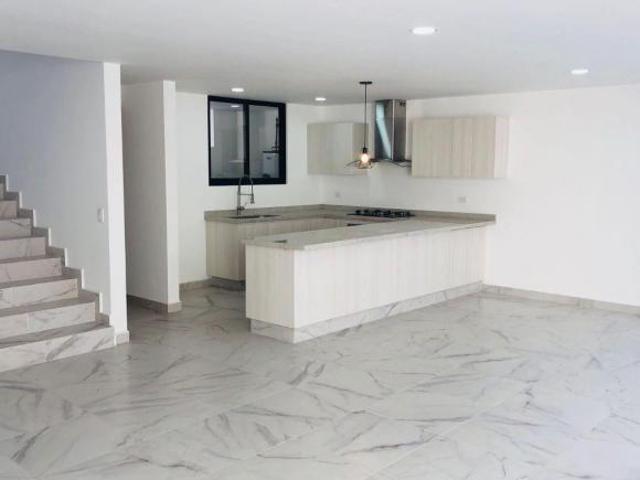 ¡Atención Inversionistas! Casa en Venta en Parque Veracruz | Lomas de Angelópolis III | 3 Recámaras