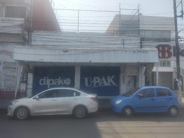 Atención marcas y franquicias Local Comercial en excelente ubicacion Av. Adolfo Lopez Mateos 301