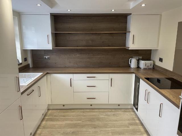 Athenian Gardens, Salford, M7 1JR, United Kingdom | 2 bed duplex for rent #138312830 | Rentberry