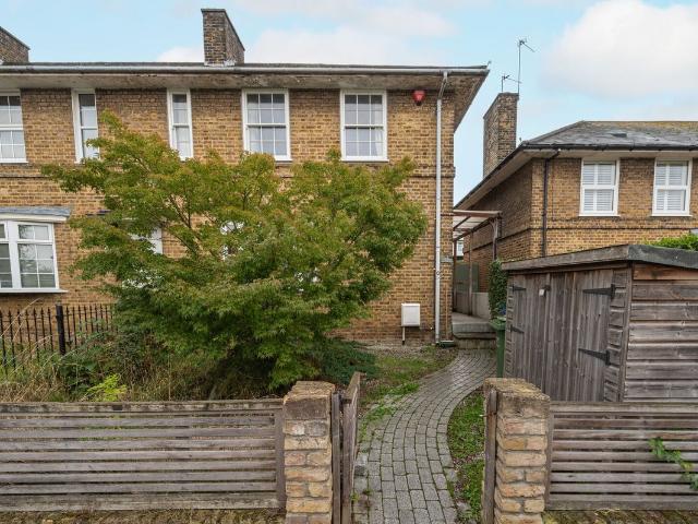 Athenlay Road, Nunhead, London SE15, 3 bed end terrace house to rent, £4,500 pcm | PrimeLocation