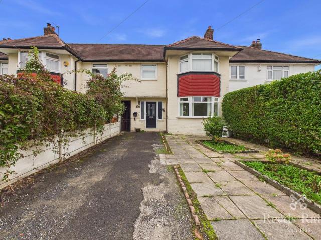 Athlone Avenue, Cheadle SK8 3 bed house to rent £1,450 pcm £335 pw