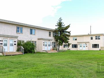 Athlone Park Townhomes 3 Bedroom Home for Rent at 13104 129 St Nw, Edmonton, AB T5L 1J5 Athlone