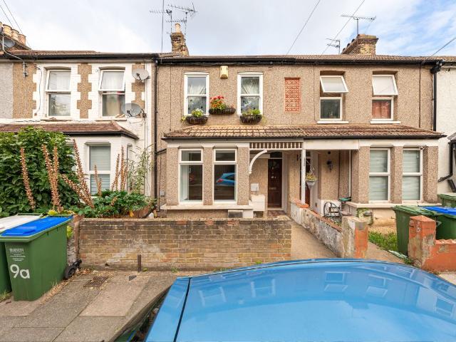 Athol Road, Erith DA8, 2 bed flat to rent, £1,650 pcm | PrimeLocation