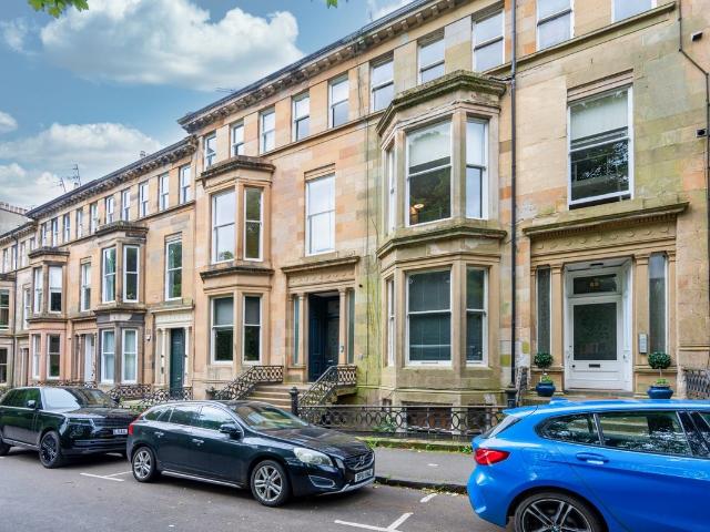 Athole Gardens, Dowanhill, Glasgow G12, 2 bed flat to rent, £1,500 pcm | PrimeLocation