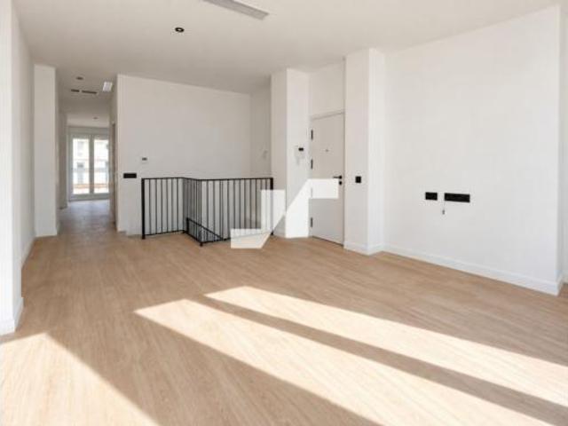 Ático Venta Vila real, Madrigal
