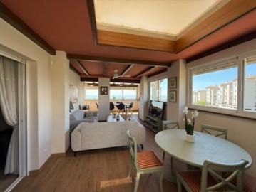 Ático en venta en Santangelo - Jardín, Balcón