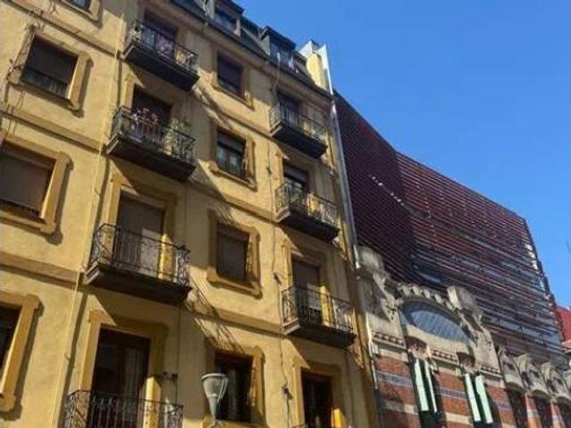 Ático Venta Bilbao, Castaños