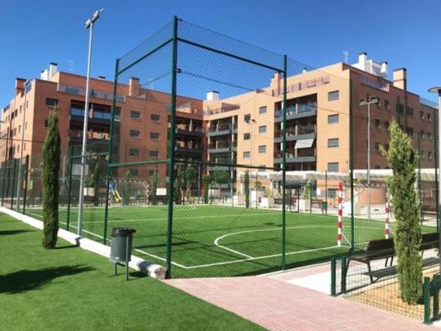 Ático Venta Dos Hermanas, Entrenúcleos