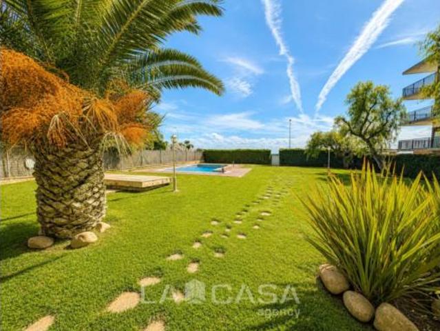 Ático Venta Sitges, Les Botigues de Sitges
