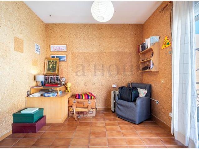 ÁTICO A REFORMAR CON BALCON EN LA VILA DE GRACIA