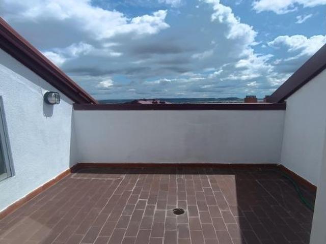 ATICO ALQUILER PARQUESOL, CON TERRAZA, IMPRESIONANTES VISTAS