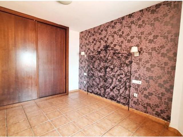 ¡ ÁTICO CON 30m2 DE TERRAZAS JUNTO A LA AVENIDA JESÚS RESCATADO!