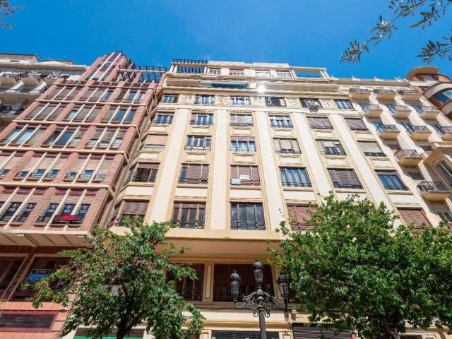 Ático con ascensor en alquiler en Ayuntamiento del