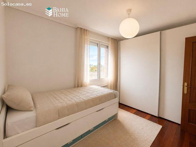 ? Ático con garaje y trastero incluidos. ¡Listo para entrar a vivir! Con una magnífica terraza de 3