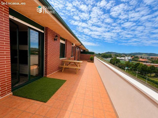 ? Ático con garaje y trastero incluidos. ¡Listo para entrar a vivir! Con una magnífica terraza de 3