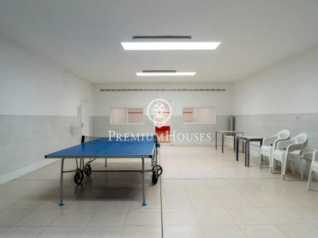 Ático con piscina en alquiler en Lluminetes