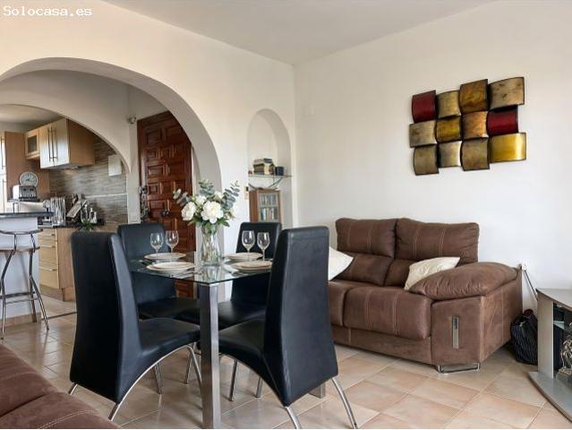 ÁTICO CON TERRAZA, VISTAS AL MAR Y A 120 METROS DE LA PLAYA