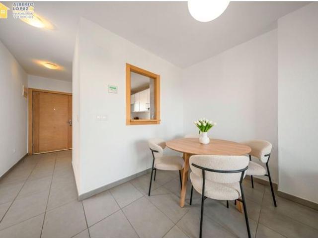 Ático con terraza de uso privado en Urbanización San Antonio en Los Arenales del Sol