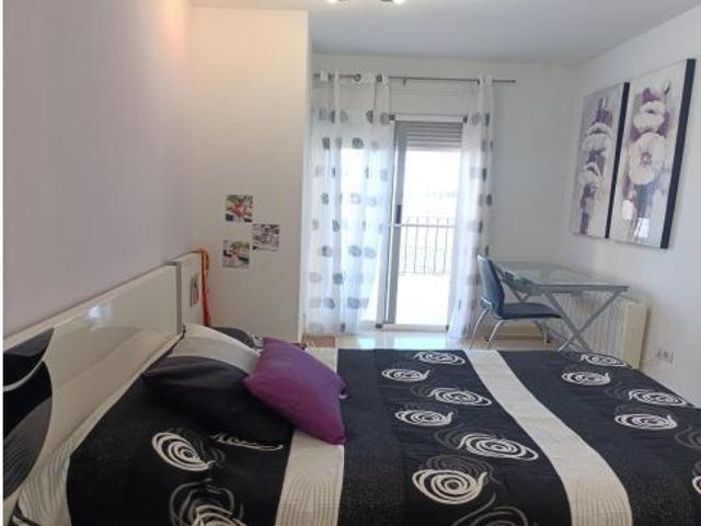 Ático de 2 dormitorios en Primera Línea de Horizonte: Terraza, Solárium y Playa a 1 km en Palomares