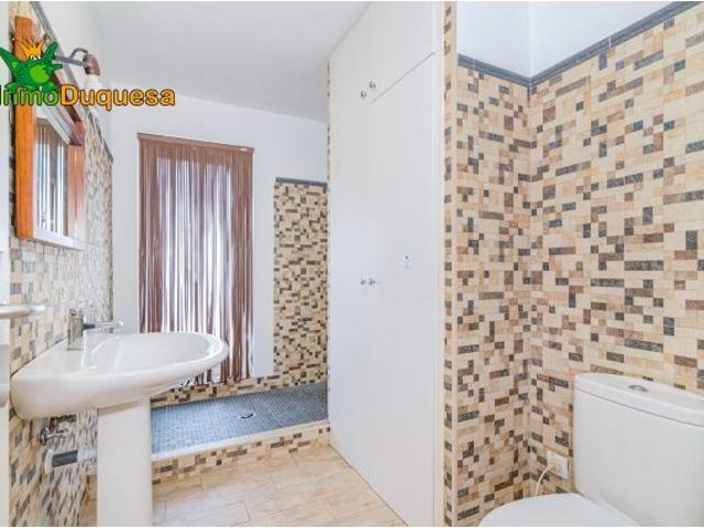 Atico de 3 dorm. junto al HIPERCOR Terraza de 50 m2