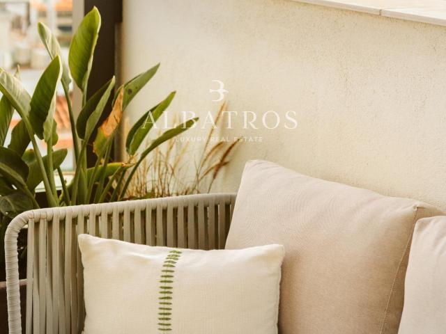 Ático de lujo en alquiler en Gràcia con terraza privada