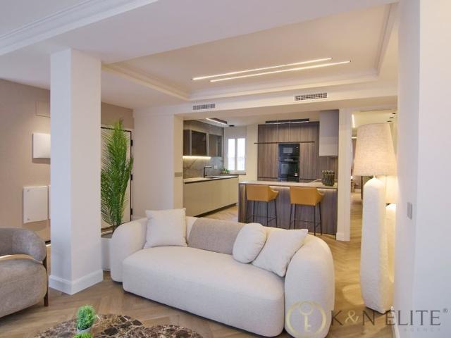 Atico de alto standing de 178 m2 en venta Madrid, Comunidad de Madrid