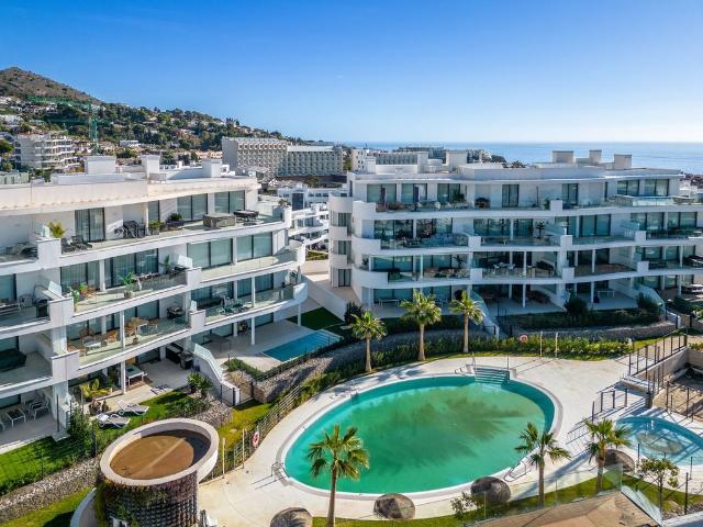 Atico de alto standing de 156 m2 en venta Fuengirola, España