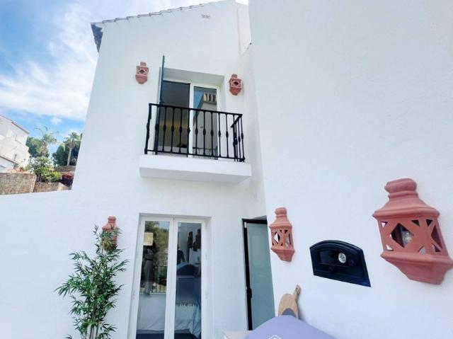 Atico de alto standing de 182 m2 en venta Nueva Andalucia, España