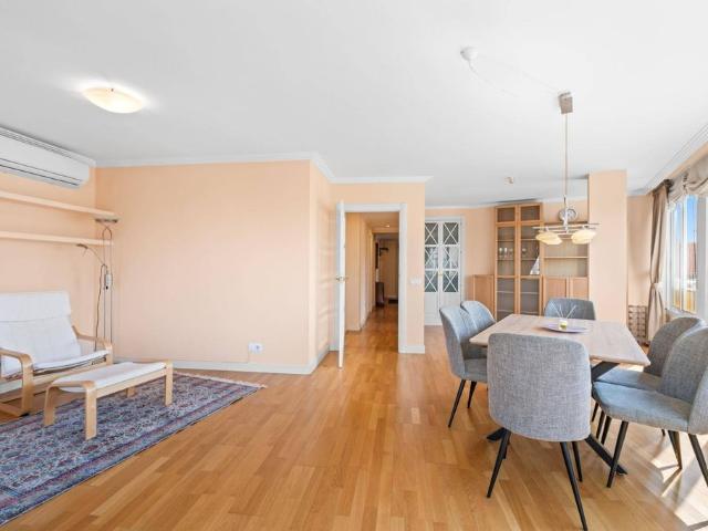 Atico de alto standing de 195 m2 en venta Alicante, Comunidad Valenciana