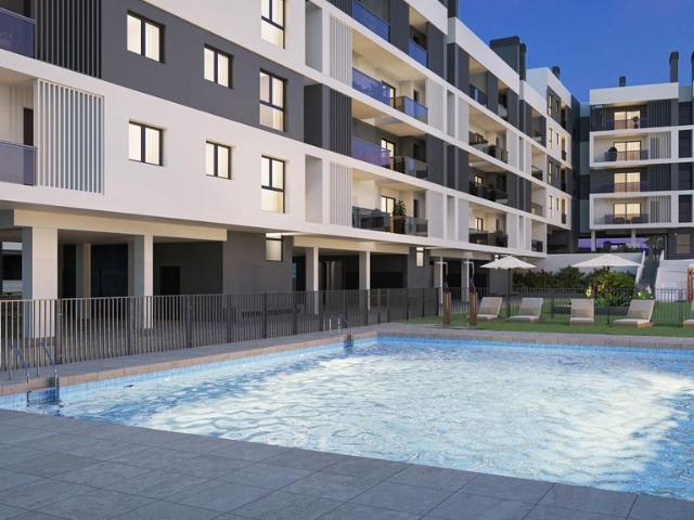 Atico de alto standing de 105 m2 en venta Alicante, Comunidad Valenciana