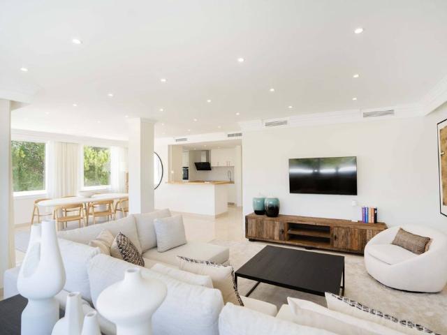Atico de alto standing de 246 m2 en venta Marbella, Andalucía
