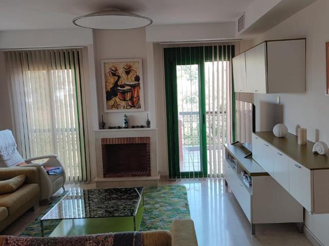 Atico de alto standing de 221 m2 en venta Fuengirola, Andalucía