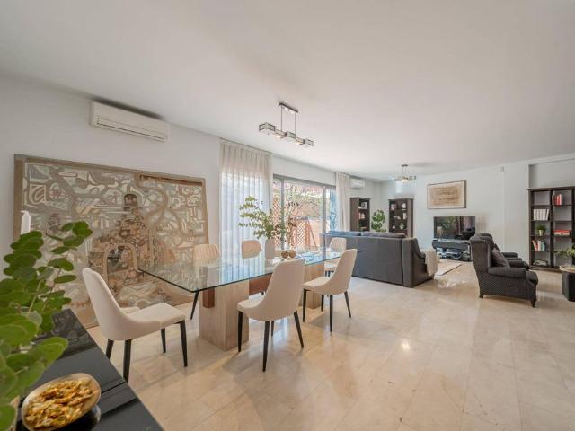 Atico de alto standing de 392 m2 en venta Torrelodones, Comunidad de Madrid
