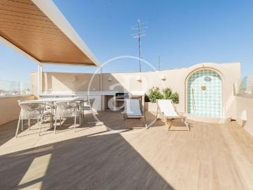 Atico de alto standing de 301 m2 en venta Madrid, España