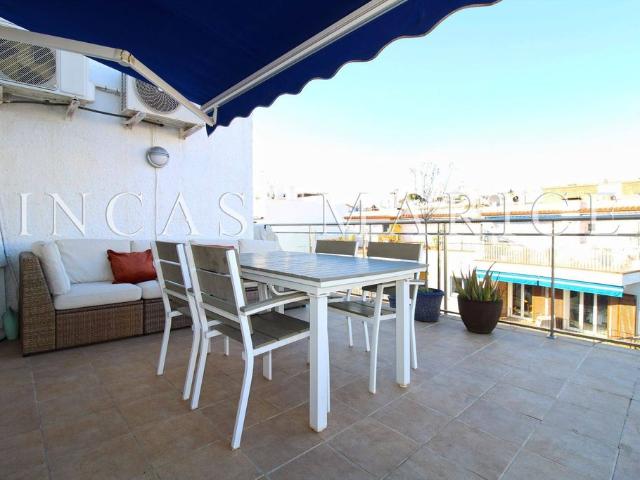 Atico de alto standing de 70 m2 en venta Sitges, España