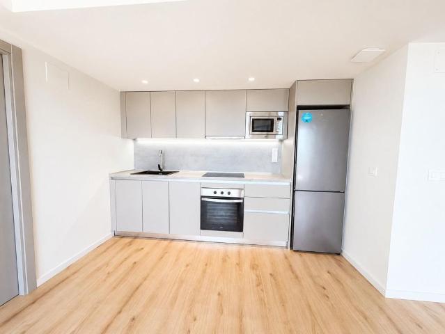 Atico de alto standing de 84 m2 en alquiler Valencia, España