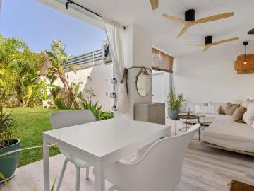 Atico de alto standing de 90 m2 en alquiler Nueva Andalucia, Andalucía