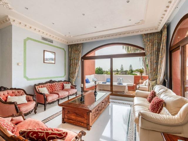 Atico de alto standing en venta Marbella, España