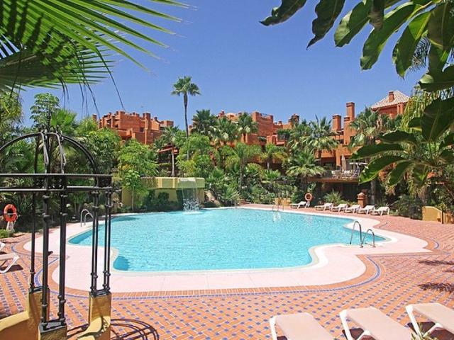 Atico de alto standing en venta Marbella, España