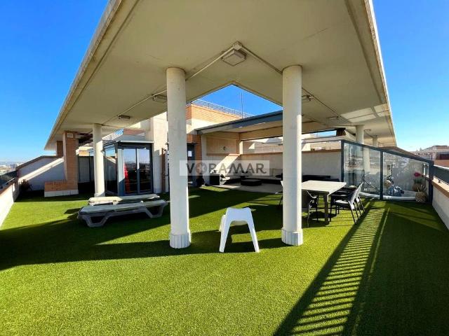 Atico de lujo en venta Valencia, España