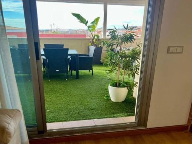 Ático de Lujo con Terraza de 40m2 en plena Calle Mayor de Espinardo