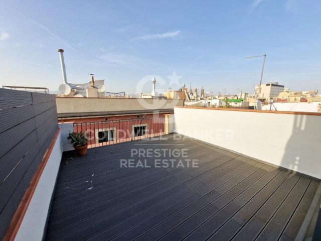 Ático de lujo con terraza privada en el corazón del Barrio G. 0m² Barcelona