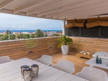 Atico de lujo de 166 m2 en venta Sitges, España