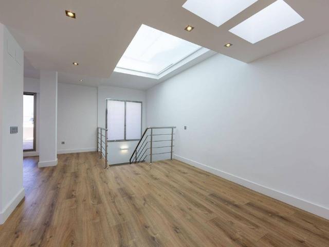 Atico de lujo de 190 m2 en venta Almería, Andalucía