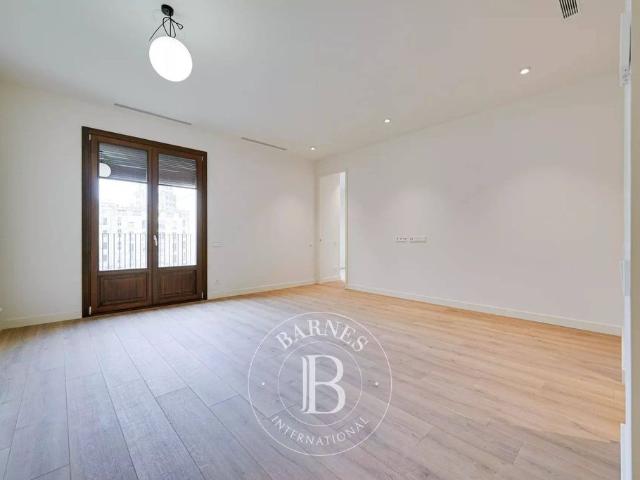Atico de lujo de 111 m2 en venta Barcelona, España