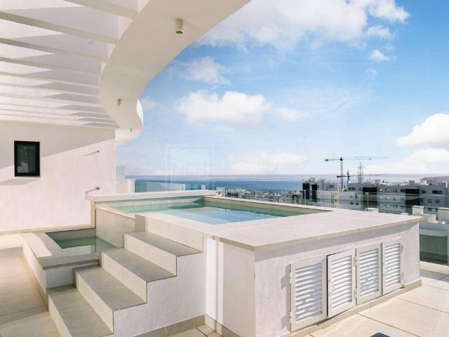 Atico de lujo de 123 m2 en venta Fuengirola, Andalucía