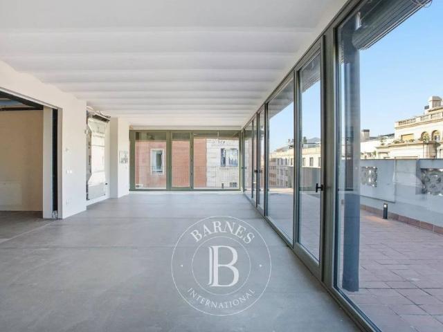 Atico de lujo de 125 m2 en venta Barcelona, Cataluña
