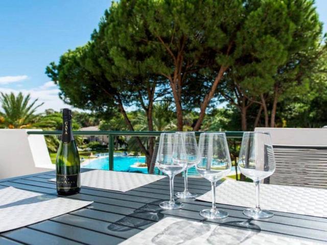 Atico de lujo de 128 m2 en venta Estepona, Andalucía
