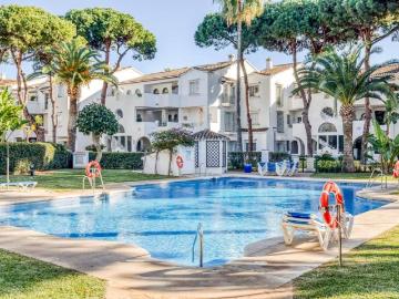 Atico de lujo de 128 m2 en venta Estepona, Andalucía