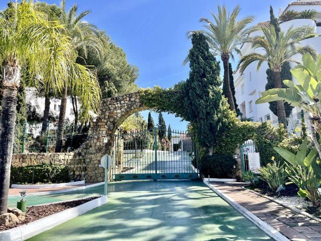 Atico de lujo de 132 m2 en venta The Golden Mile, España